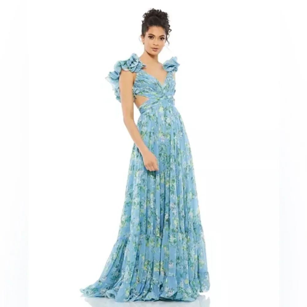 MAC DUGGAL
Women's Ruffle Tiered Floral Cut-Out Chiffon Gown / size 8